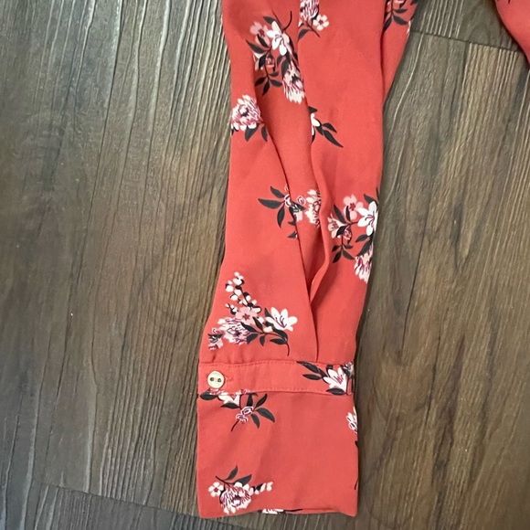 LOFT blouse - Picture 3 of 3